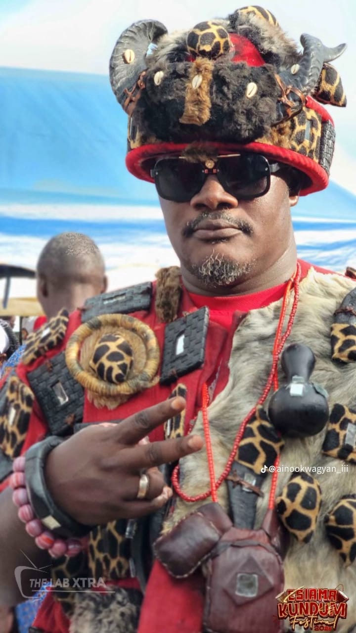 Royal family of Esiama — the household