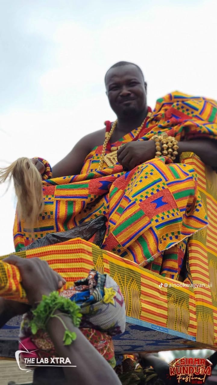 Royal family of Esiama — the household