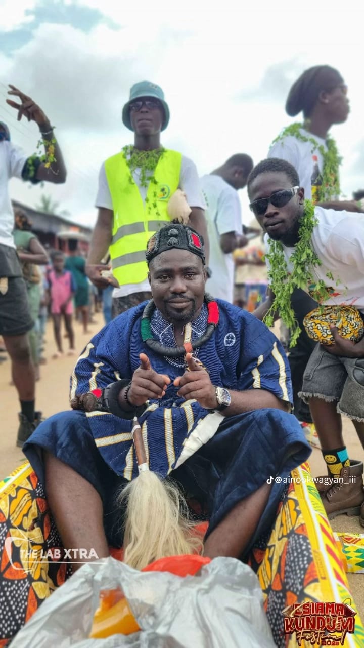 Royal family of Esiama — the household
